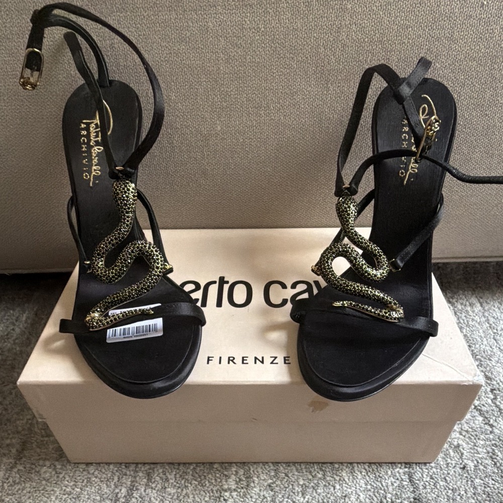 Roberto Cavalli Black/Gold Silk Strappy Open Toe Ankle Strap Buckle Heel 9 NIB - Picture 6 of 6